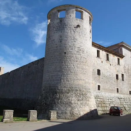 Prenc By Interhome Munci