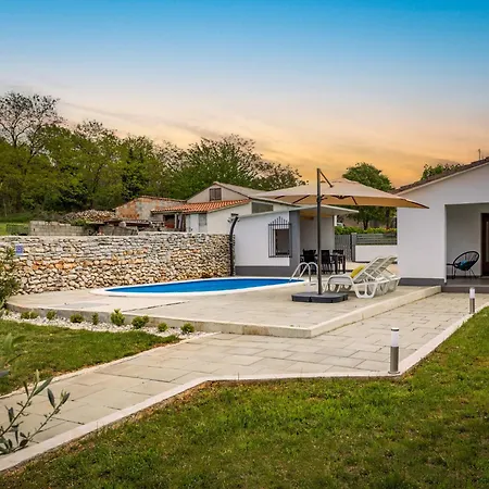 Prenc By Interhome
