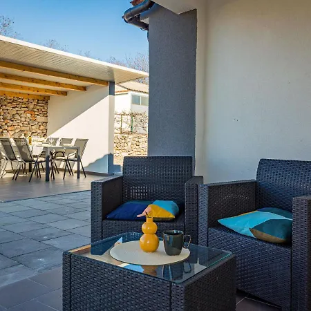 Prenc By Interhome * Munci